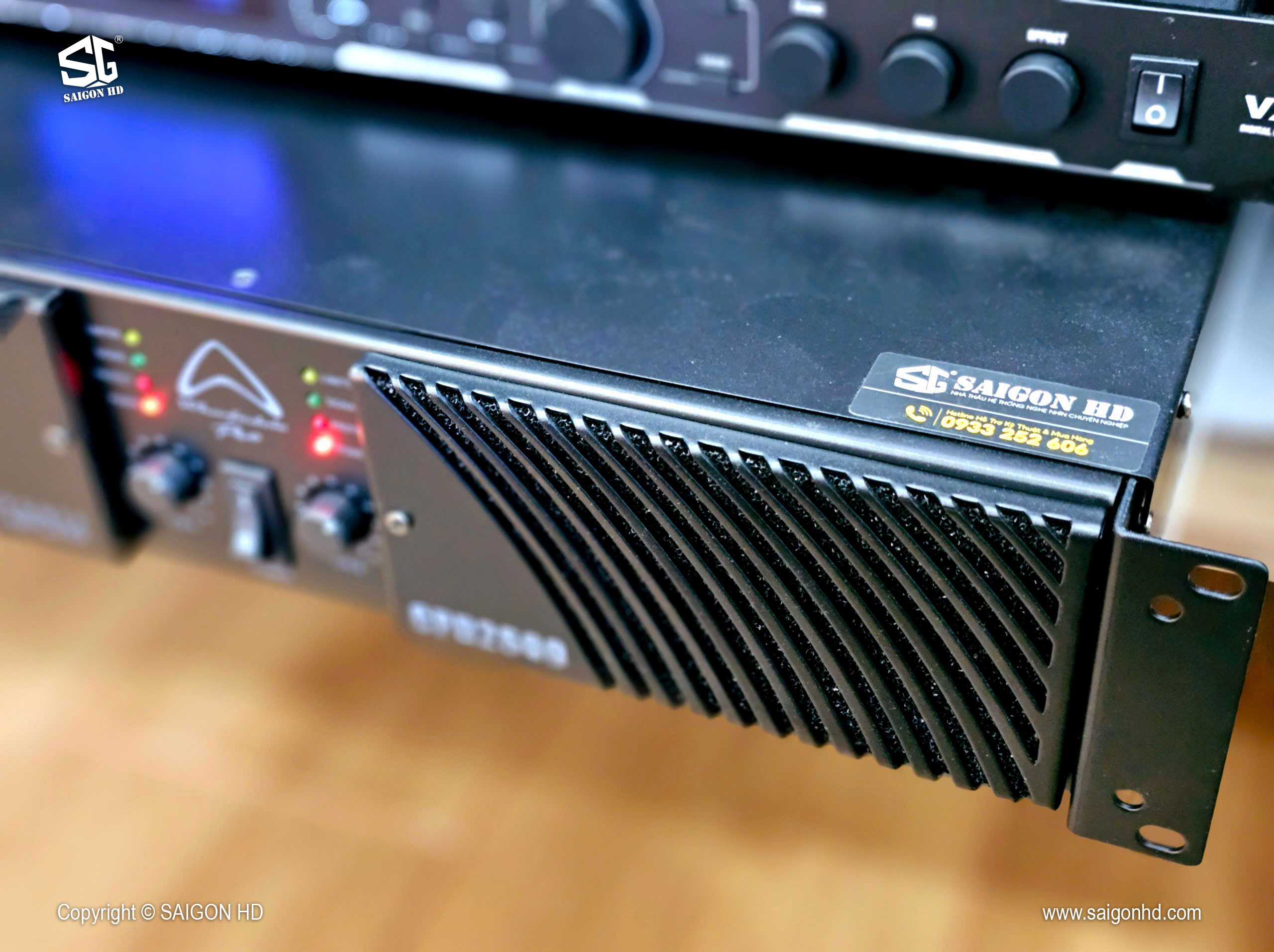 Hướng Dẫn Chọn Ampli Karaoke 2026: N&ecirc;n Mua Loại N&agrave;o?