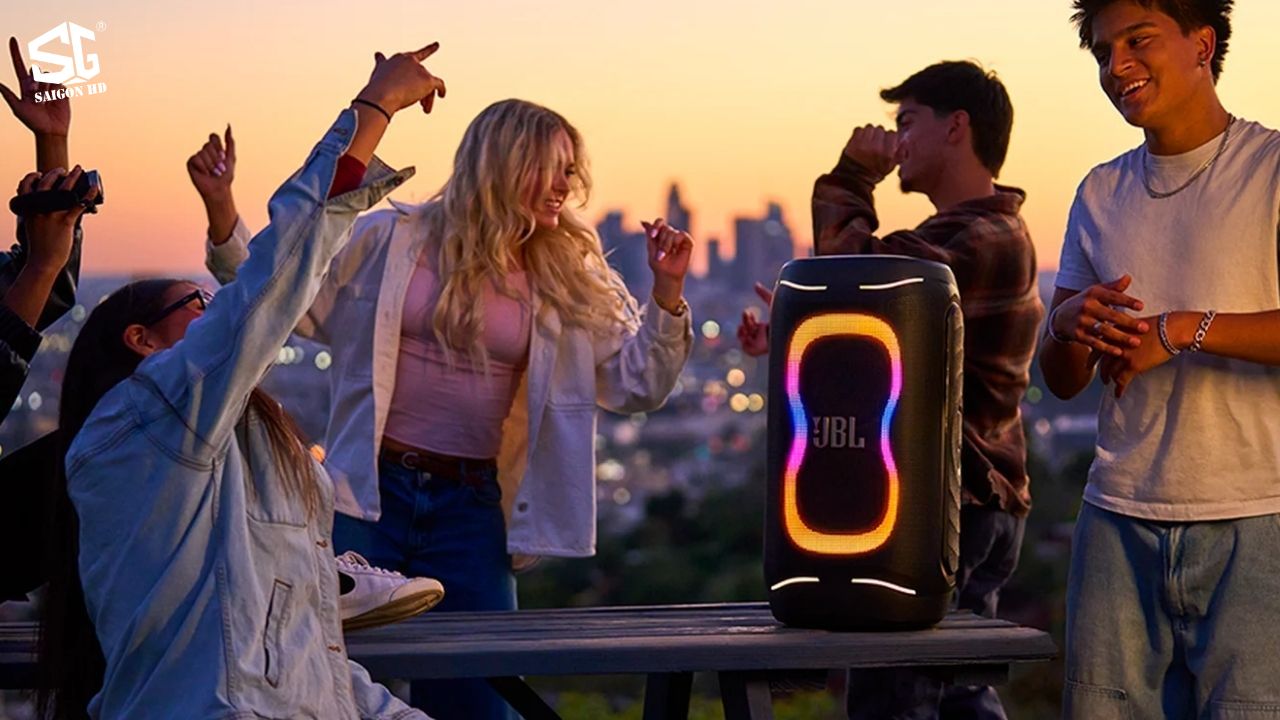 JBL ch&iacute;nh thức mở b&aacute;n PartyBox 130, PartyBox 330 v&agrave; Quantum 120