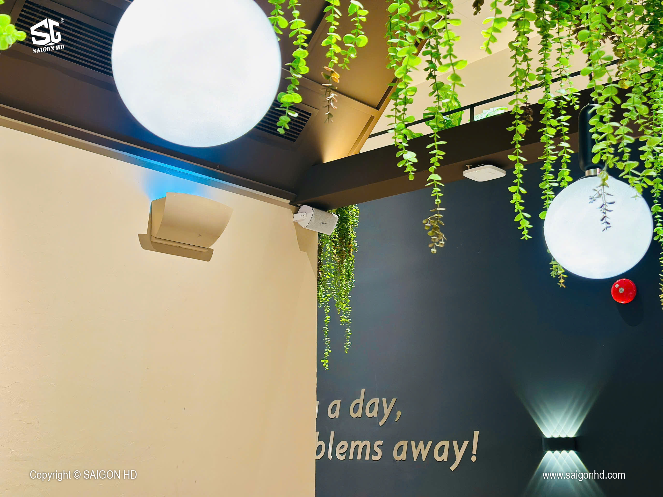 Những sai lầm phổ biến khi đầu tư &acirc;m thanh cho qu&aacute;n cafe lần đầu