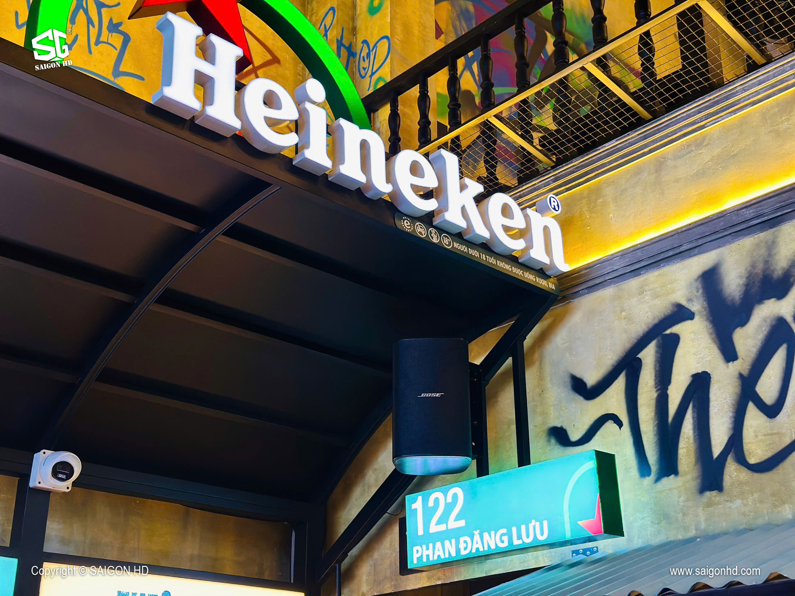 Sai lầm khi lắp &acirc;m thanh qu&aacute;n cafe khiến mất kh&aacute;ch