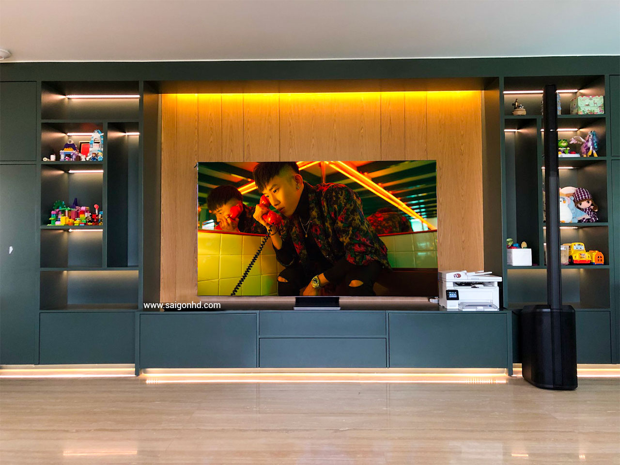 Xu Hướng Loa Karaoke Thiết Kế Nội Thất: Đẹp Như Đồ Decor