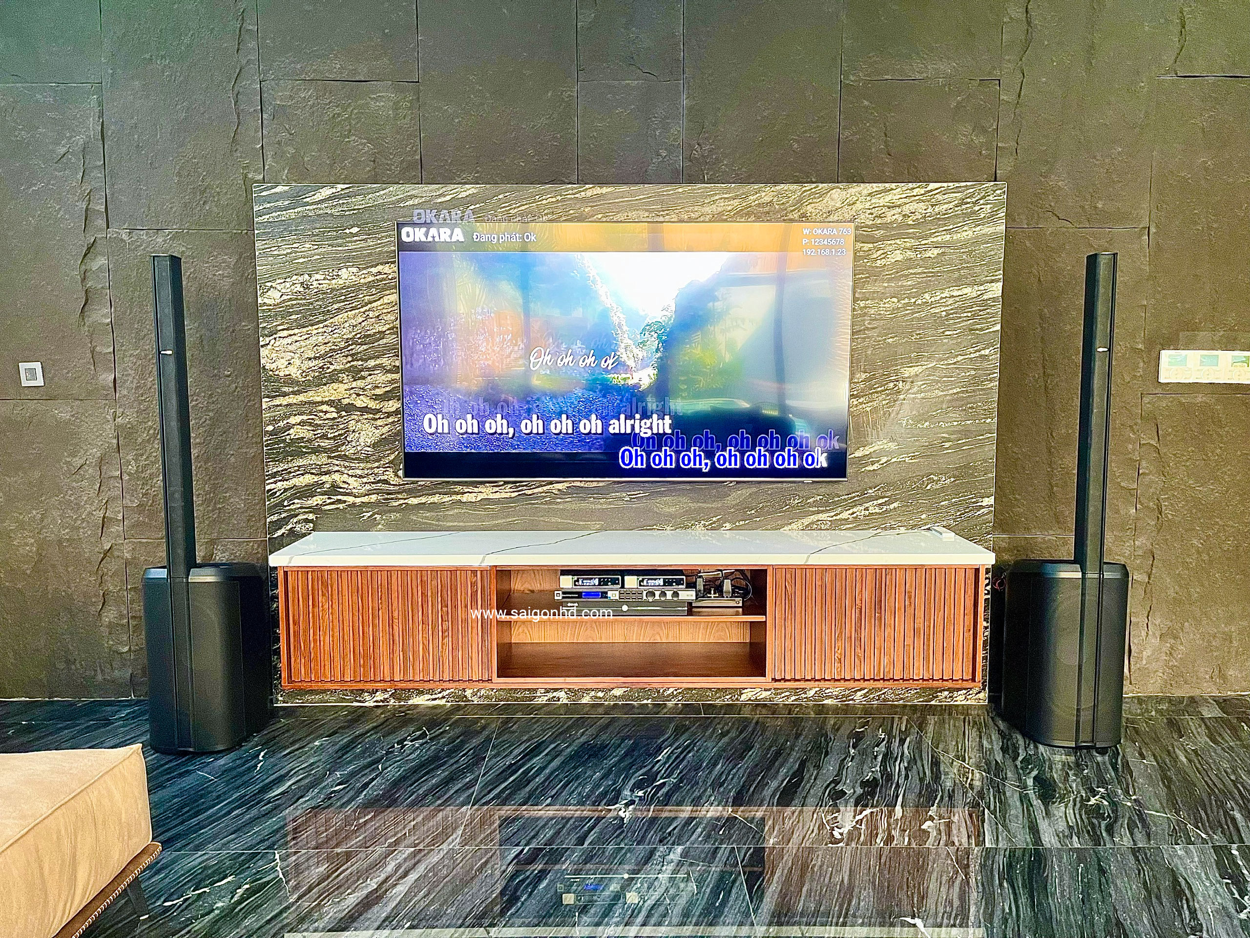 Xu Hướng Loa Karaoke Thiết Kế Nội Thất: Đẹp Như Đồ Decor