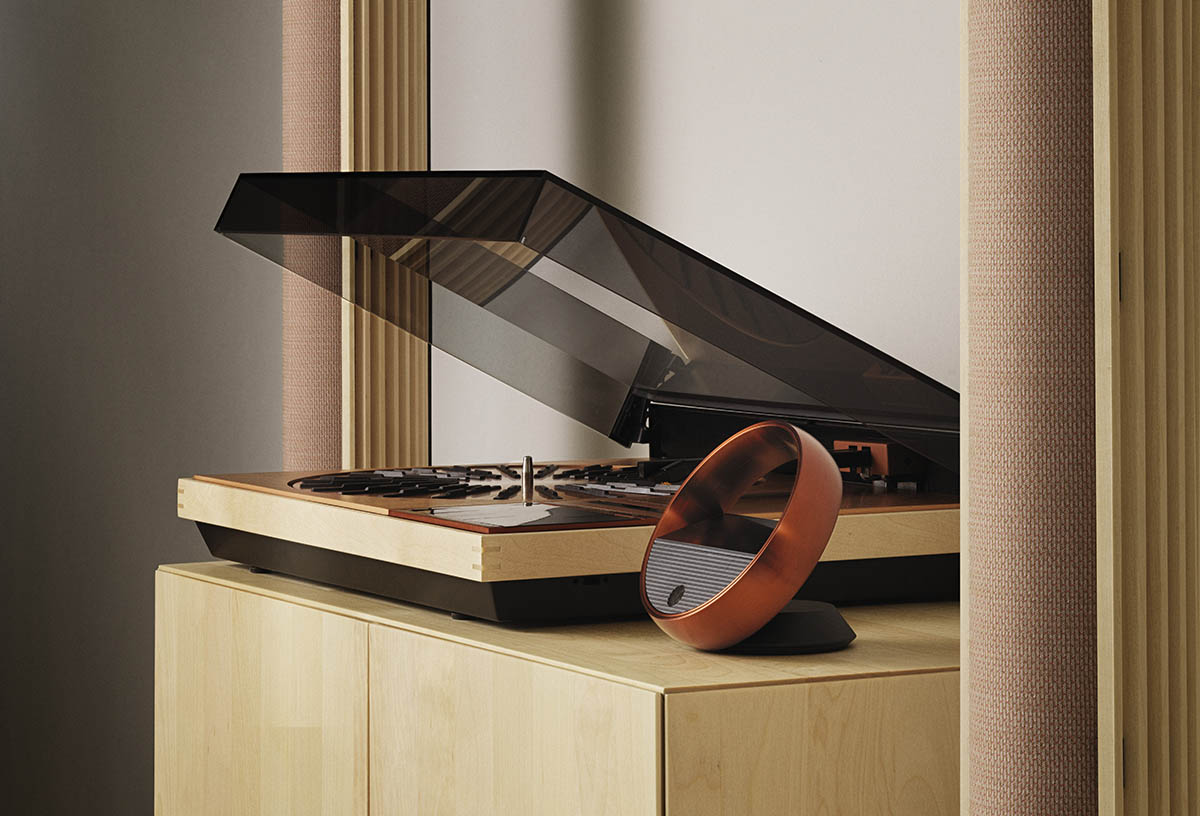 Bang & Olufsen Beosystem 72-23 Nordic Dawn Limited Edition