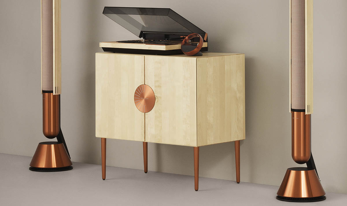 Bang & Olufsen Beosystem 72-23 Nordic Dawn Limited Edition