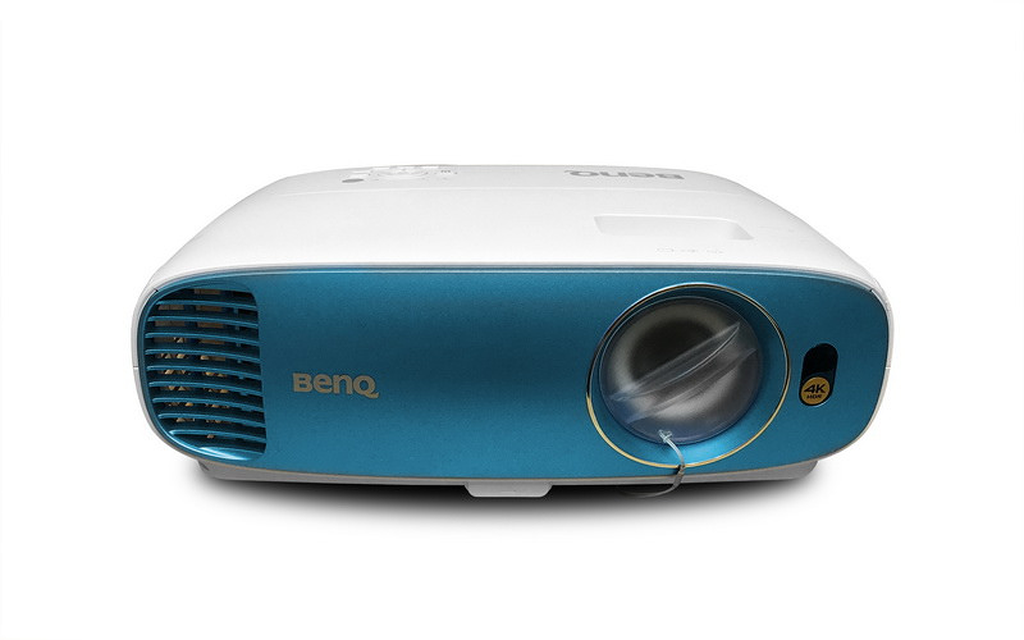BenQ TK800: Máy chiếu bóng đá độ phân giải 4K, có HDR, giá 35,1 triệu đồng