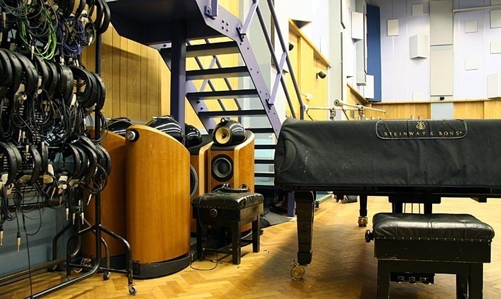 Bowers & Wilkins công bố kế hoạch hợp tác cùng hãng thu âm Abbey Road Studios
