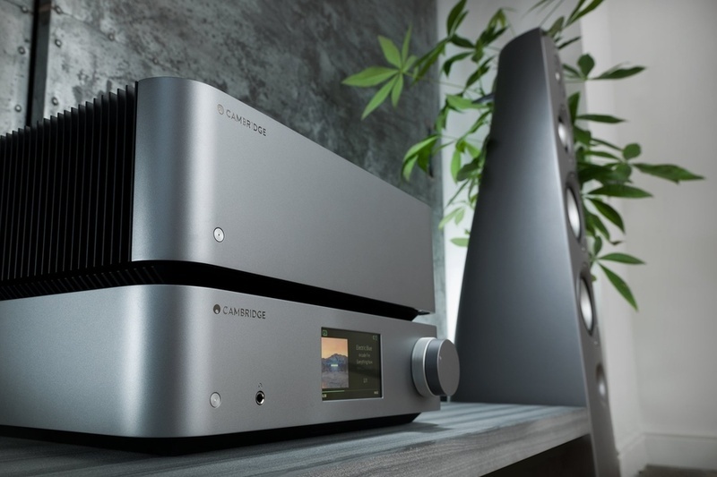 Cambridge Audio kỉ niệm 50 năm bằng loạt thiết bị đầu bảng Edge