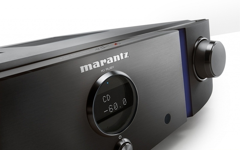 Marantz ra mắt bộ sản phẩm đặc biệt đính đá Ruby đỏ và chữ kí khắc laser