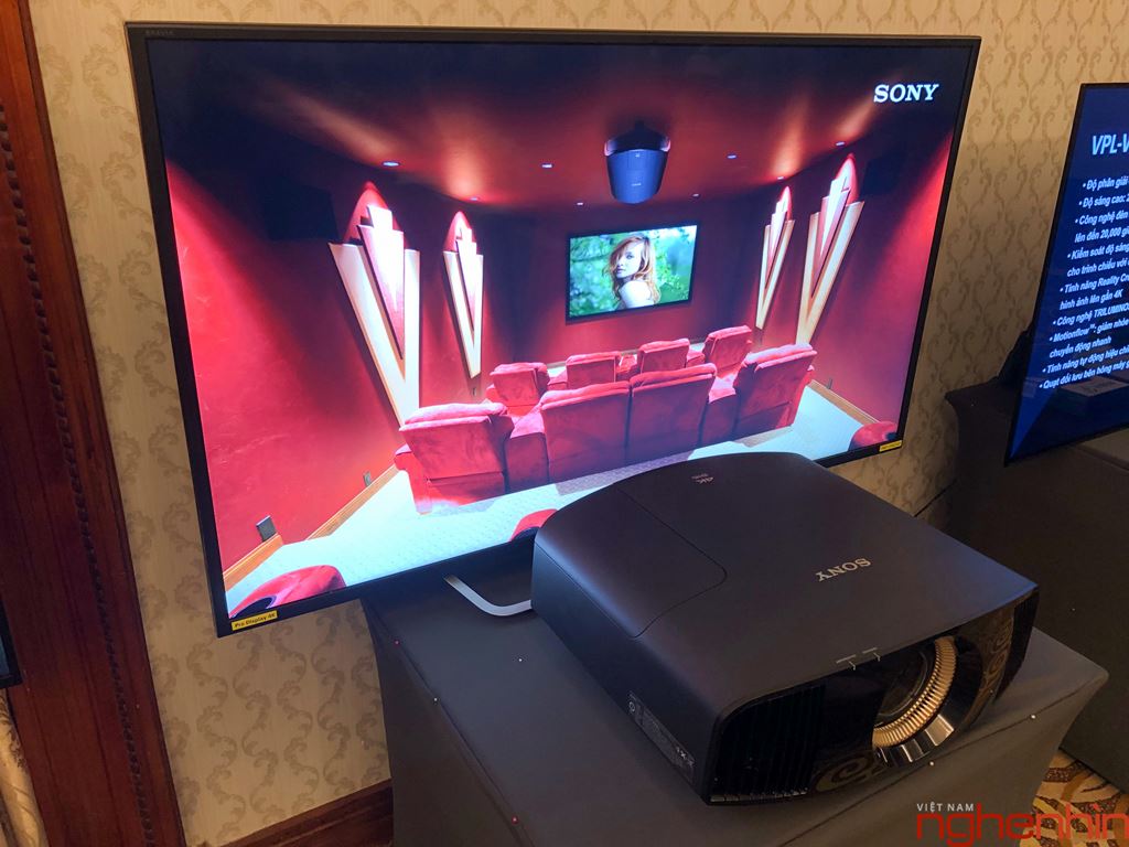 Sony giới thiệu dòng máy chiếu 4K HDR tại Việt Nam giá từ 175 triệu đồng