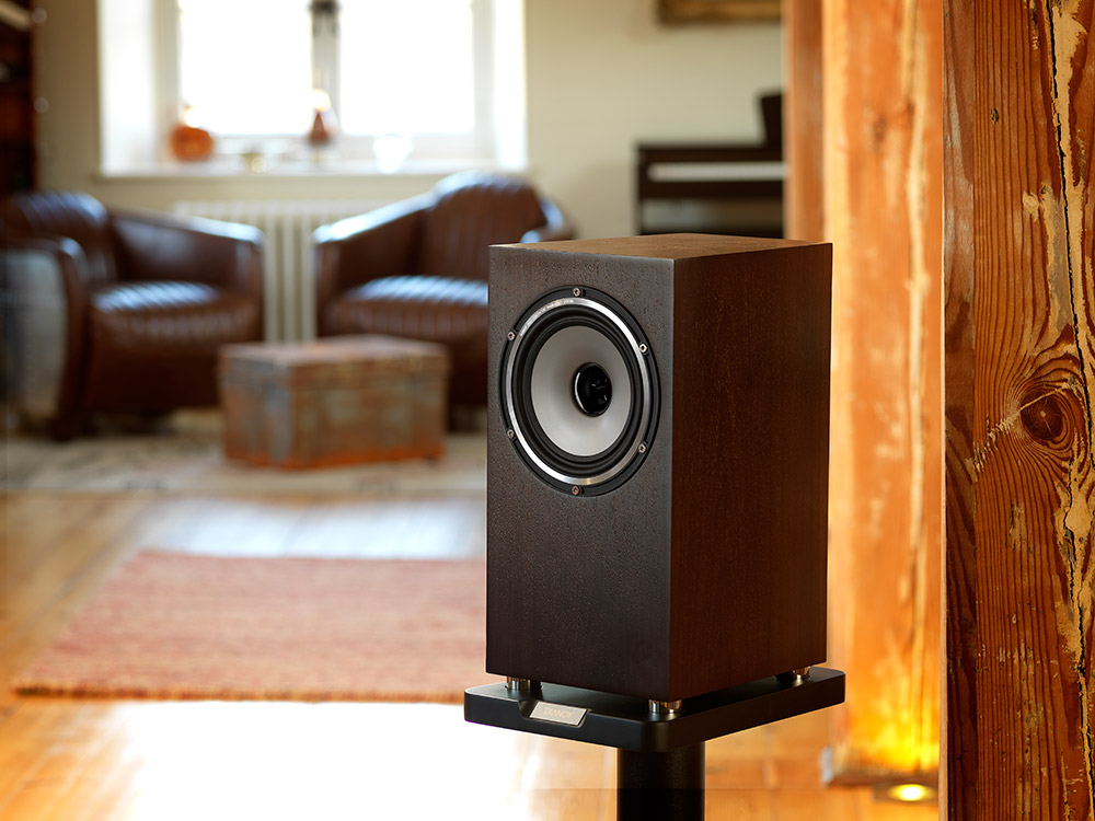 Tannoy Revolution XT 6