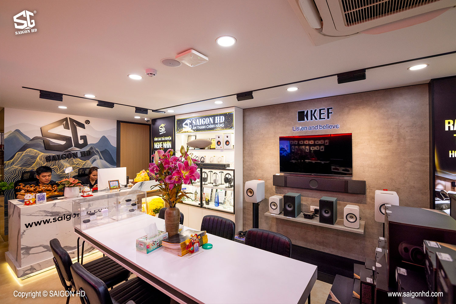 Đột nhập showroom Vạn Kiếp mới sắp ra mắt của SAIGON HD