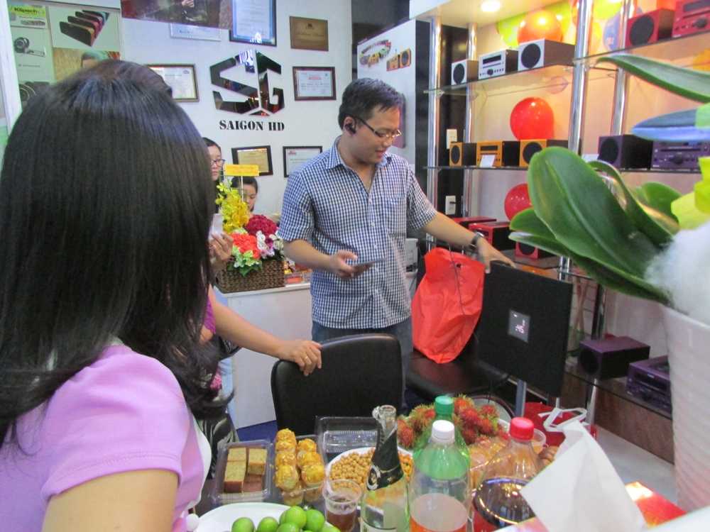 showroom saigon hd